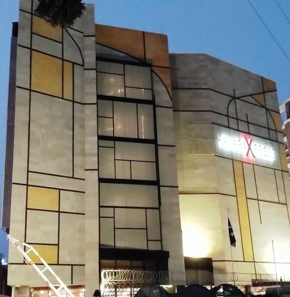 Avari Boutique Multán Kültér fotó